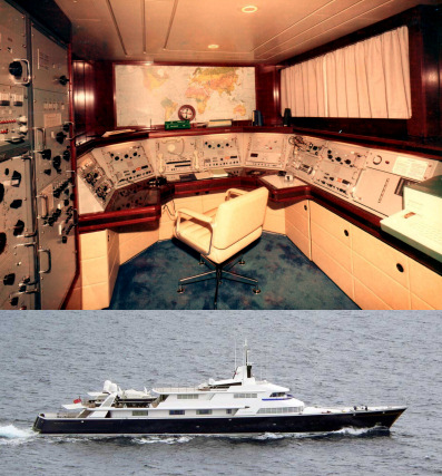 Arbeitsplatz von HB9XJ auf der MY Carinthia VI (1979) Funkraum MY Carinthia VI (1979)